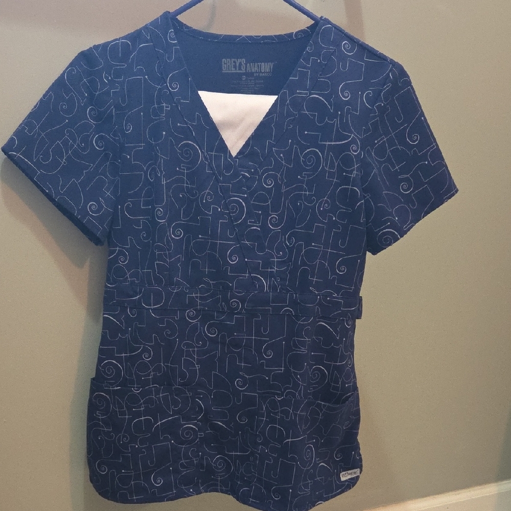 Patterned Blue And White Scrub Set